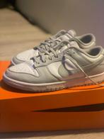 Nike dunks grey low, Kleding | Heren, Schoenen, Ophalen of Verzenden, Zo goed als nieuw, Overige kleuren