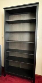 Ikea Hemnes boekenkast 90x197cm zwartbruin | NIEUWSTAAT, Huis en Inrichting, Kasten | Boekenkasten, Ophalen, Met plank(en), 50 tot 100 cm