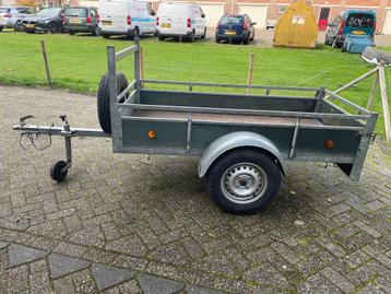 Goede aanhangwagen 200x100 beschikbaar voor biedingen