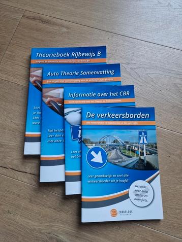 Auto Theorie boeken, Zorgeloos Studeren beschikbaar voor biedingen