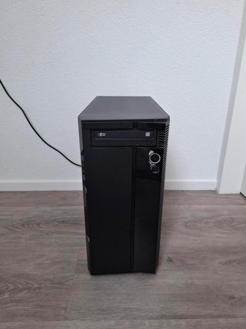 Game pc, Computers en Software, Computerbehuizingen, Zo goed als nieuw, Ophalen of Verzenden