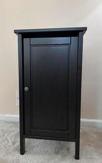 ***KOOP NU*** 1x Ikea Zwart/bruin Hemmes nachtkastjes. TEAB! beschikbaar voor biedingen