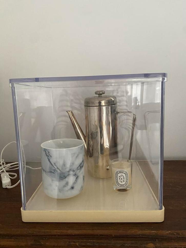 IKEA Synas Vitrinekast met Licht, Huis en Inrichting, Kasten | Vitrinekasten, Gebruikt, Minder dan 100 cm, Minder dan 50 cm, Minder dan 25 cm