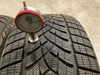 2 Goodyear winterbanden 275 45 20 110V met 7,5 mm profiel., Auto-onderdelen, Banden en Velgen, Ophalen, Gebruikt, 275 mm, Winterbanden