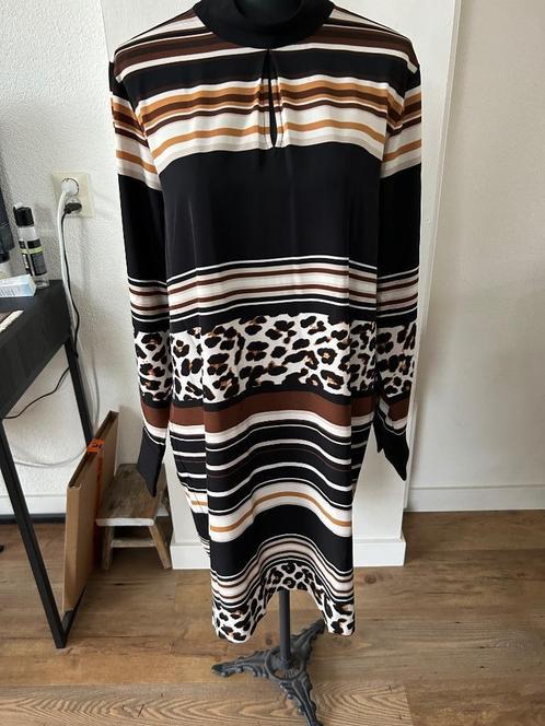 DKNY jurkje mt L z.g.a.n., Kleding | Dames, Jurken, Zo goed als nieuw, Maat 42/44 (L), Overige kleuren, Boven de knie, Ophalen of Verzenden