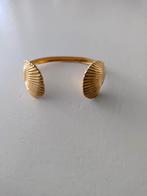 Leuke goudkleurige armband met schelpen, Ophalen of Verzenden, Zo goed als nieuw, Goud, Overige materialen