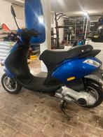 Piaggio Zip 125cc 2016, Fietsen en Brommers, Scooters | Piaggio, Ophalen, Maximaal 45 km/u, Zip, Zo goed als nieuw