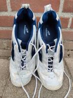Defecte sportschoenen maat 45, Ophalen of Verzenden, Gedragen, Wit
