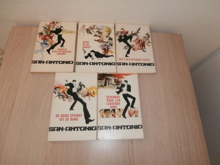 San Antonio., Boeken, Avontuur en Actie, Gelezen, Ophalen of Verzenden