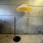 OPRUIMING Italiaans design vloerlamp Natuzzi leer 50's stijl, Huis en Inrichting, Ophalen, Vloerlamp leer, Italiaans design, 150 tot 200 cm