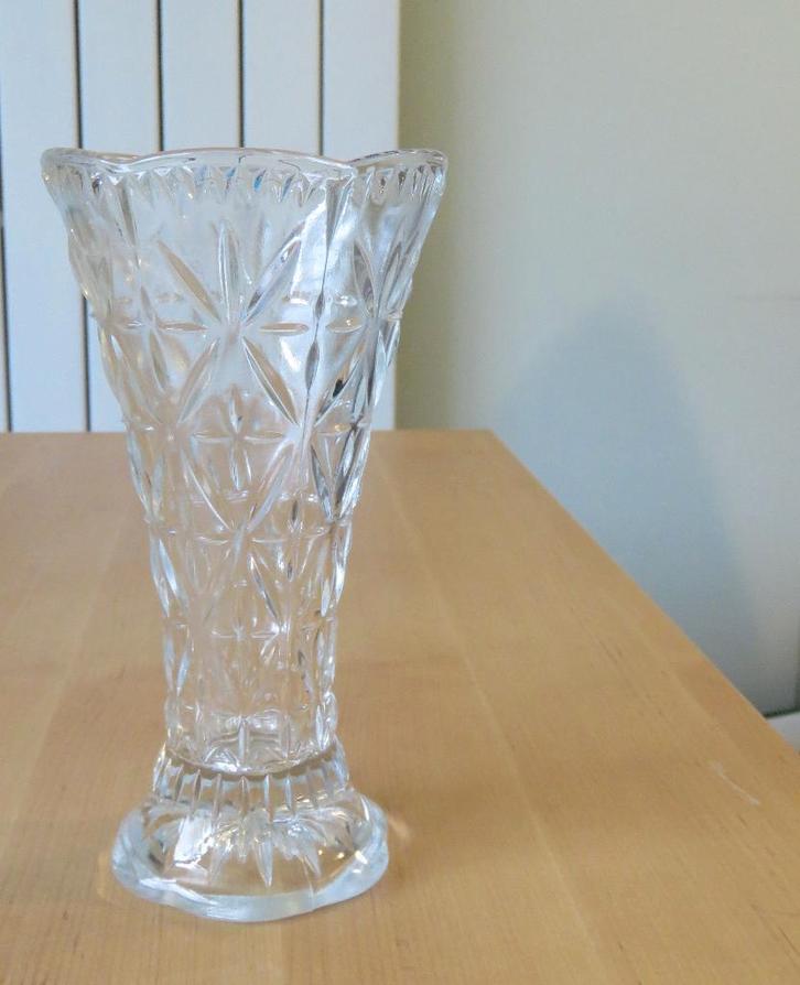 Vintage Kristallen Vaas, Huis en Inrichting, Woonaccessoires | Vazen, Zo goed als nieuw, Overige kleuren, Minder dan 50 cm, Glas