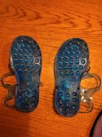 Blauwe waterschoenen maat 30, Kinderen en Baby's, Kinderkleding | Kinder-zwemkleding, Ophalen, Gebruikt, Jongen of Meisje, Zwemschoenen