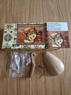 LUIT muziek instrument, Ophalen of Verzenden, Nieuw, 1:50 tot 1:144