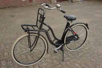 meiden/damesfiets beschikbaar voor biedingen
