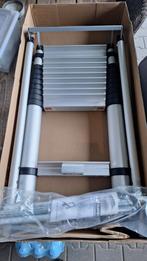 Telesteps Loft Maxi Zoldertrap vlieringtrap ladder NIEUW!!, Ophalen, Contact. +46(0)140 - 38 68 00. info@telesteps.se, Nieuw, Telesteps