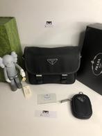 Prada schoudertas heren, Sieraden, Tassen en Uiterlijk, Tassen | Schoudertassen, Ophalen of Verzenden, Zo goed als nieuw, Zwart