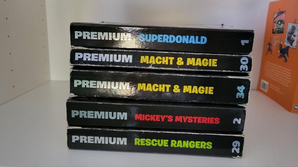 Donald Duck Premium plus Ultrahelden, Boeken, Stripboeken, Meerdere stripboeken, Ophalen of Verzenden