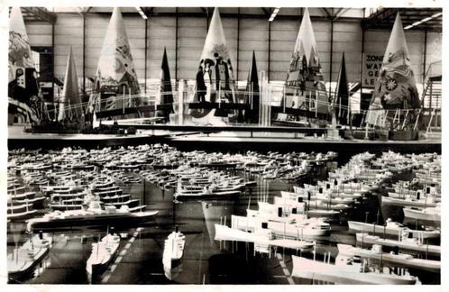 ROTTERDAM E55 De Nederlandse koopvaardijvloot. kaart no.10, Verzamelen, Ansichtkaarten | Nederland, Gelopen, Zuid-Holland, 1940 tot 1960