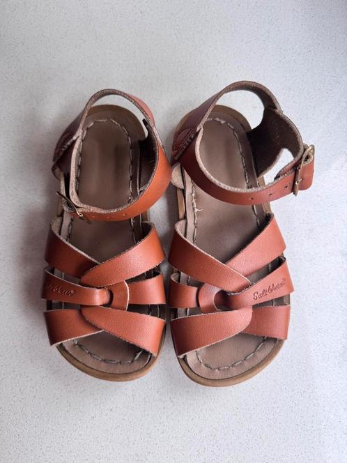 Salt water sandals 24 (8), Kinderen en Baby's, Kinderkleding | Schoenen en Sokken, Gebruikt, Schoenen, Jongen of Meisje, Ophalen of Verzenden