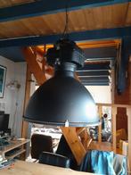 een groote lamp, Fabriekslamp industrieel, Metaal, Zo goed als nieuw, 50 tot 75 cm