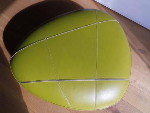 Leolux leren poef, 90x75x32 cm, Huis en Inrichting, Banken | Sofa's en Chaises Longues, Zo goed als nieuw, Eenpersoons, Minder dan 150 cm