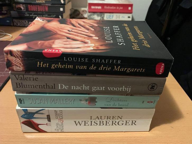 4 romans, Boeken, Romans, Gelezen, Ophalen