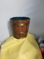 14137) mooie oude bloem overpot koper /hout  25x25cm, Verzamelen, Retro, Ophalen of Verzenden, Huis en Inrichting