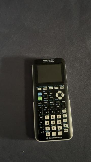 TI-84 Plus CE-T Grafisch rekenmachine + oplader beschikbaar voor biedingen