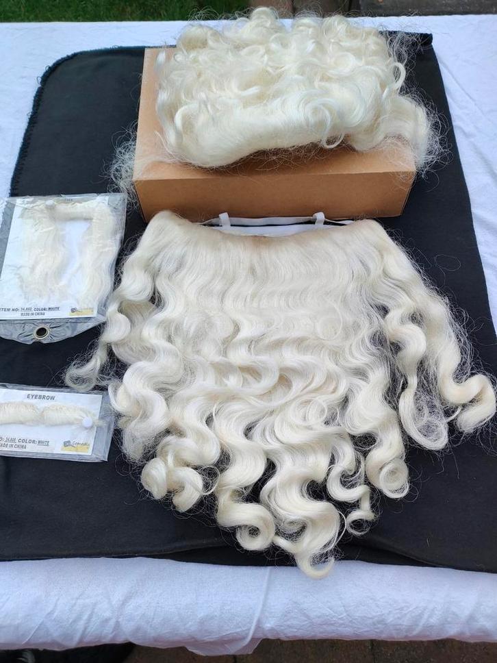 Sinterklaas baardstel met losse snor en wenkbrauwen, Diversen, Sinterklaas, Gebruikt, Ophalen