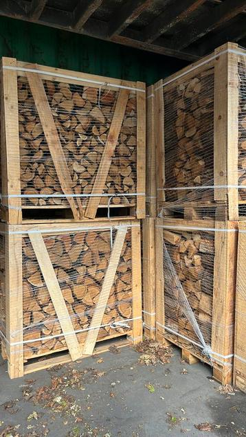 Ovengedroogd haardhout eiken/haagbeuk beschikbaar voor biedingen