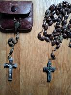 2 oude Rozenkransen foto 2 zonder en foto 3 met leren portem, Ophalen of Verzenden, Religie