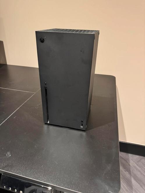 Xbox series x met controller!!!, Spelcomputers en Games, Spelcomputers | Xbox Series X en S, Zo goed als nieuw, Ophalen of Verzenden