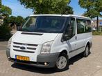 Ford Transit Tourneo 2.2 D 92KW 2012 - 9 personen - Airco, Voorwielaandrijving, Zwart, 3000 kg, Wit