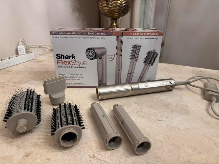 Shark FlexStyle Haardroger Multistyler, Sieraden, Tassen en Uiterlijk, Uiterlijk | Haarverzorging, Zo goed als nieuw, Ophalen of Verzenden