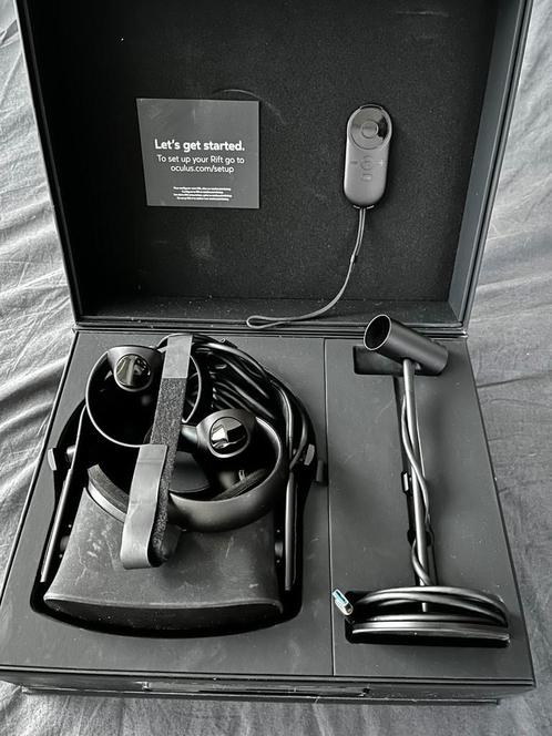 Oculus Rift CV1 set – Compleet met 3 camera’s & controllers, Spelcomputers en Games, Virtual Reality, Gebruikt, Pc, VR-bril, Ophalen