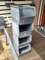 4 metalen stapel bakken Industrieel vintage, Ophalen, Zo goed als nieuw, Minder dan 35 cm