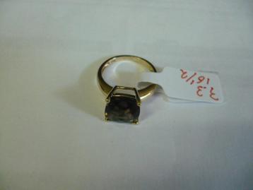zeer mooi 14 krt. gouden dames ring met bruine steen rookkw. beschikbaar voor biedingen