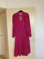 Jurk, Kleding | Dames, Jurken, Ophalen of Verzenden, Zo goed als nieuw, Onder de knie