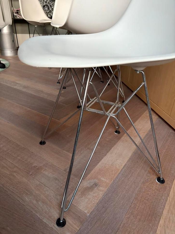 Eames Stoelen - Set van 6, Huis en Inrichting, Stoelen, Gebruikt, Vier, Kunststof, Wit, Ophalen