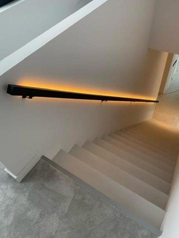 Industriële trapleuningen op maat beschikbaar voor biedingen