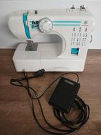 E&R Classic Naaimachine - Zo Goed Als Nieuw!, Hobby en Vrije tijd, Naaimachines en Toebehoren, Ophalen, Zo goed als nieuw, Naaimachine