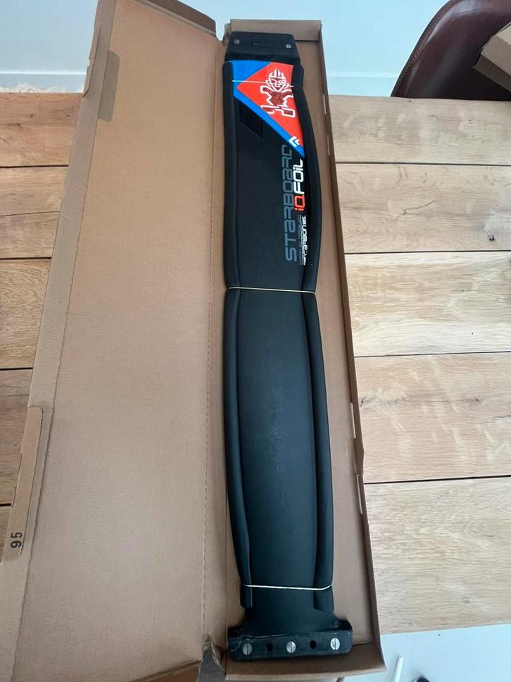 Iqfoil 95 carbon mast, Watersport en Boten, Windsurfen, Nieuw, Mast, Minder dan 5 m², Ophalen