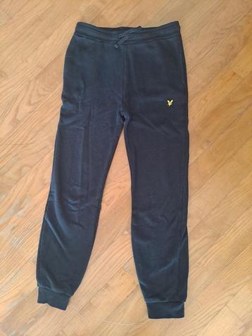 Zwarte Lyle & Scott joggingbroek 10-11 jaar  beschikbaar voor biedingen