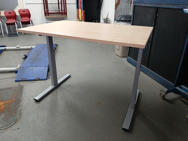 Bureau Werktafel kantoortafel, Huis en Inrichting, Bureaus, Gebruikt, Bureau, In hoogte verstelbaar, Ophalen