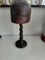 Oude hoedenmal op staander, Antiek en Kunst, Curiosa en Brocante, Ophalen of Verzenden