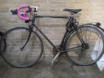 Racefiets vintage beschikbaar voor biedingen