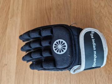 The Indian Maharadja. Indoor handschoen kind. beschikbaar voor biedingen