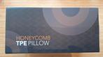 Slowwave Honeycomb TPE PIllow (hoofdkussen, kussen), Huis en Inrichting, Slaapkamer | Beddengoed, Eenpersoons, Wit, Nieuw, Ophalen of Verzenden