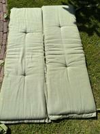 Twee stuks lichtgriene Madison tuinbank kussens., Tuin en Terras, Tuinmeubel-accessoires, Ophalen, Gebruikt