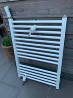 Badkamer radiator, Radiator, Minder dan 60 cm, Ophalen of Verzenden, Zo goed als nieuw